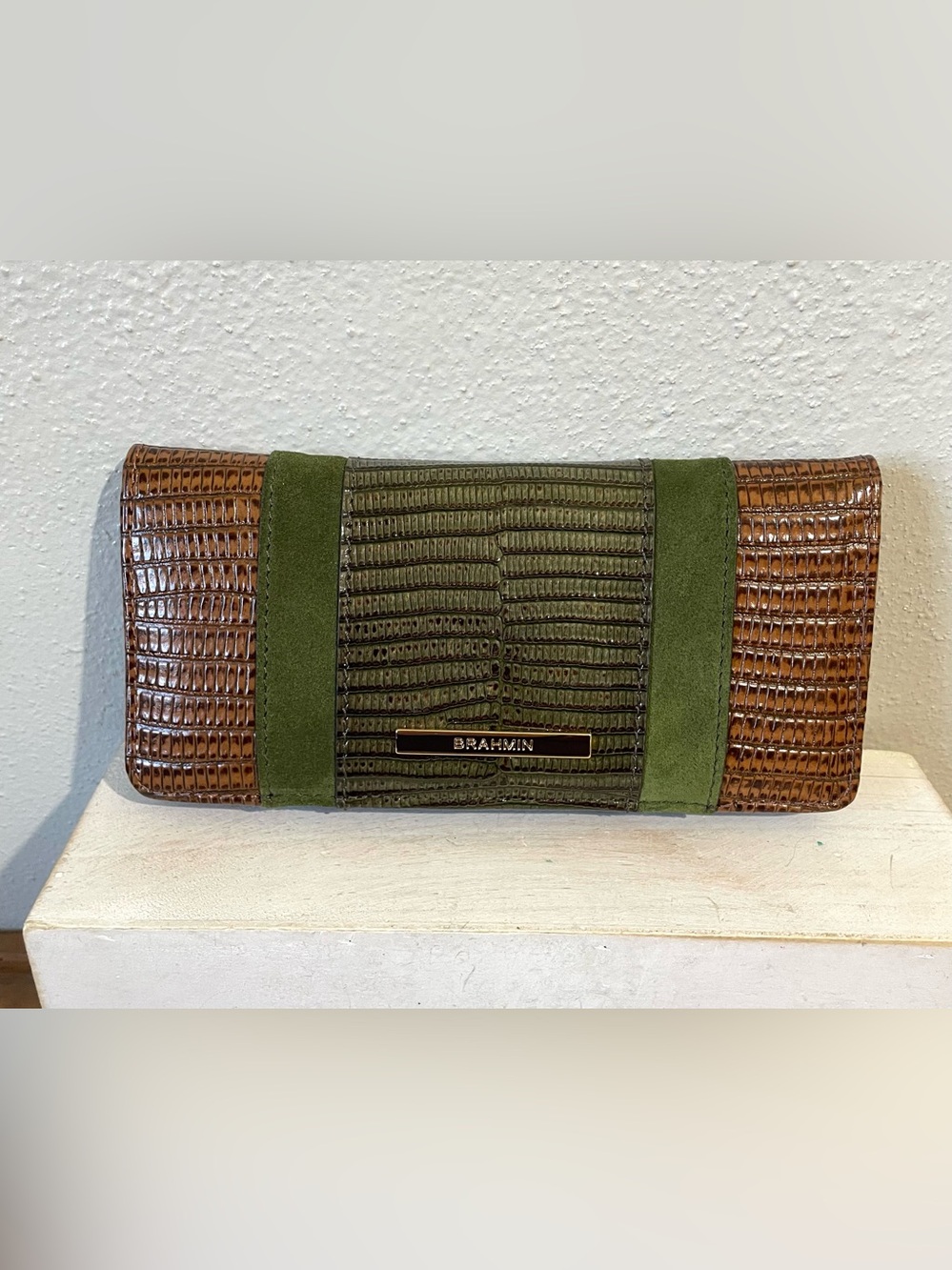 Brahmin Croc Embossed Leather Forest Green Brown Wallet Suede Clutch Organizer